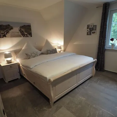 Traeumen Unter Reet By Interhome Holiday home Rerik
